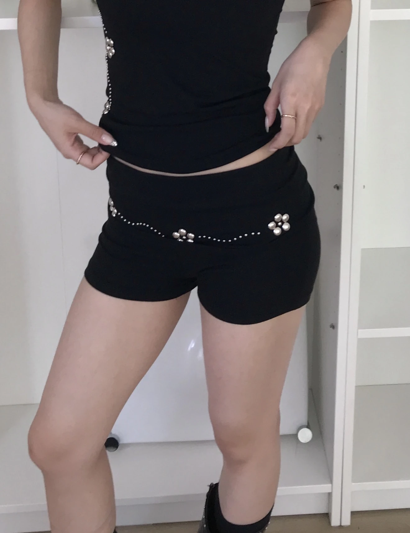 🇰🇷 KJ1 709 立體花質感包臀短褲