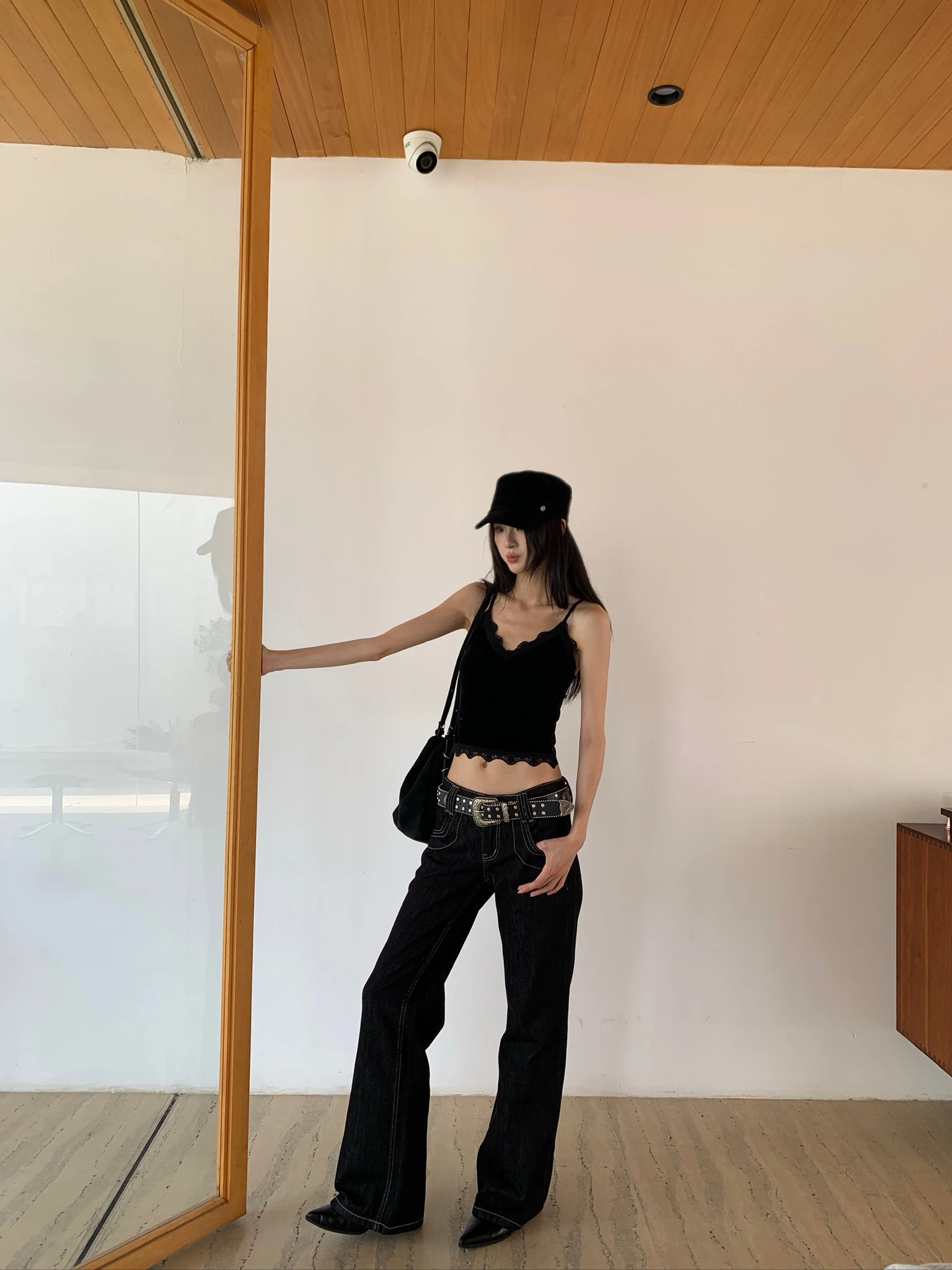 CO4 01 韓系復古麂皮蕾絲 BRA TOP_黑