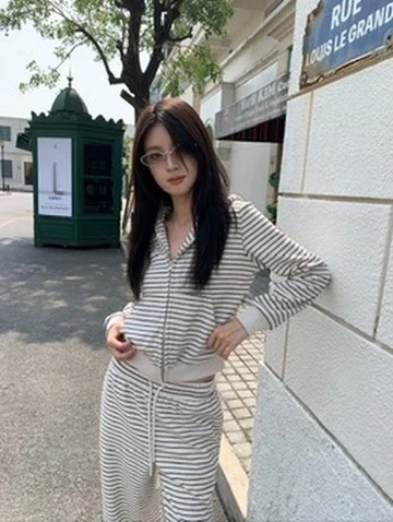 CO4 16 Retro Striped Zip-Up 條紋拉鍊外套＿杏