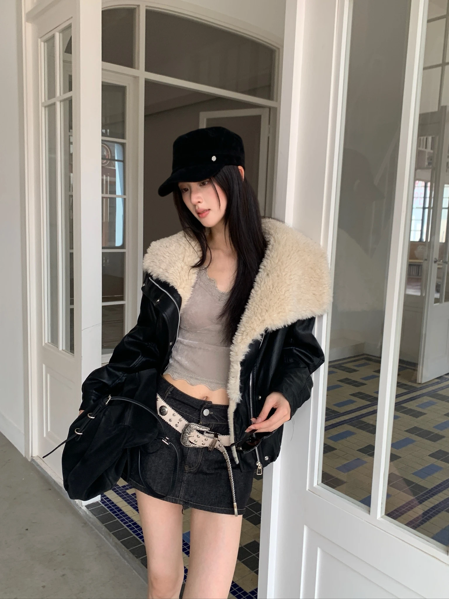 CO4 09 Retro Collared Leather 翻領皮外套＿黑