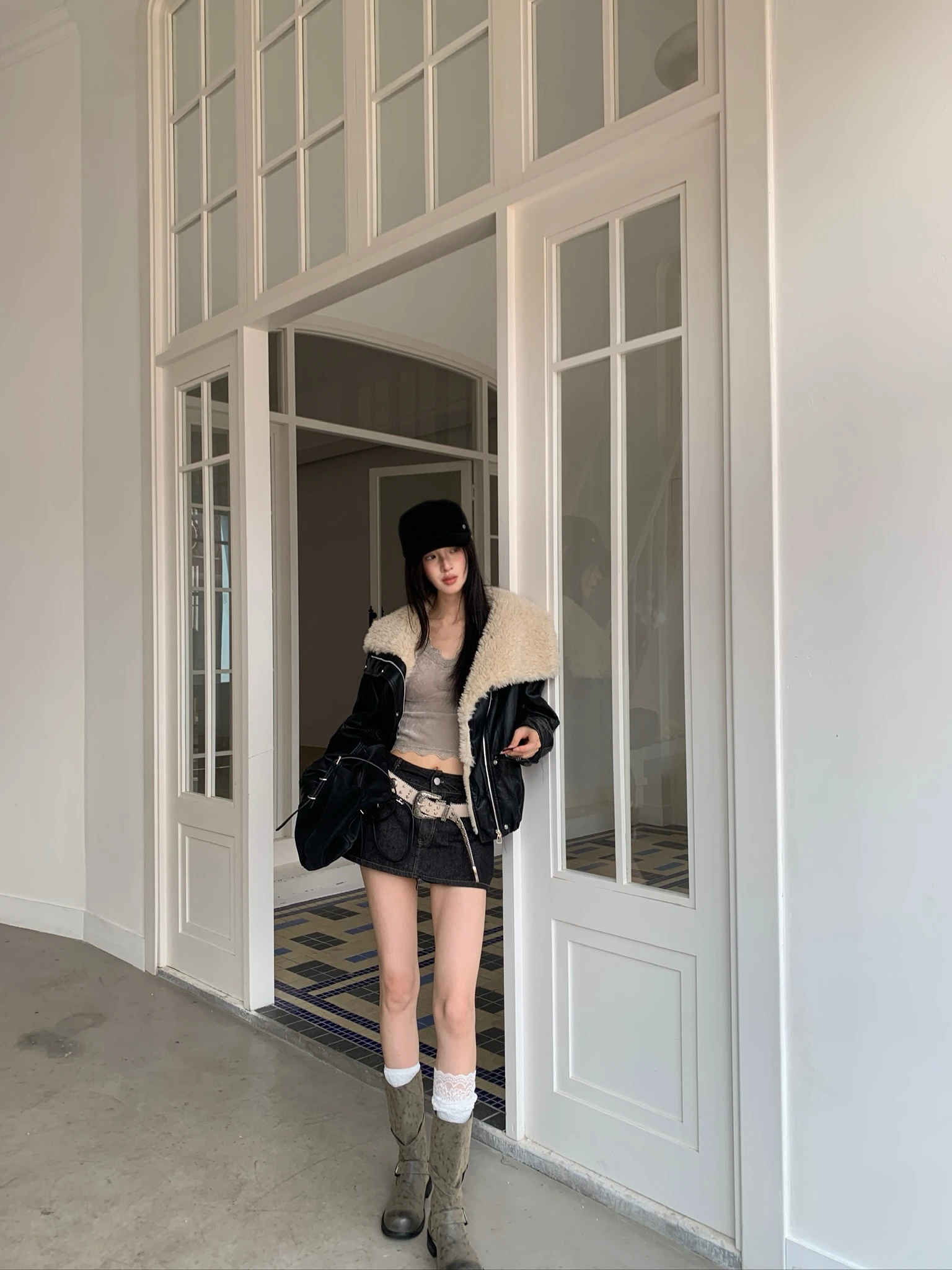 CO4 09 Retro Collared Leather 翻領皮外套＿黑