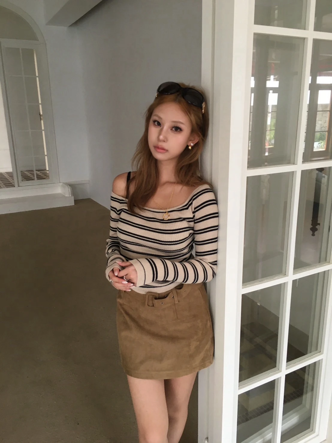 CO4 06 Striped Off-Shoulder 條紋一字領＿杏