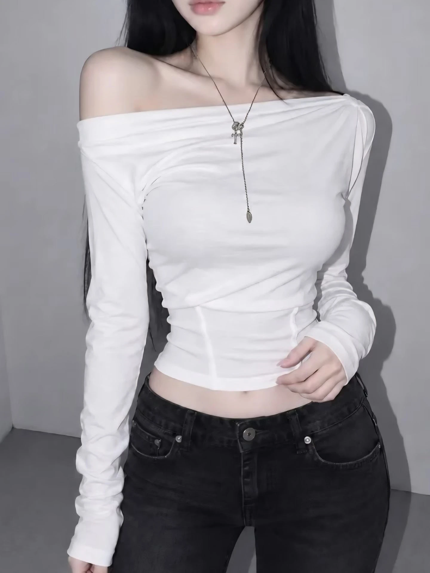 鎖骨收割機 長袖馬甲tee