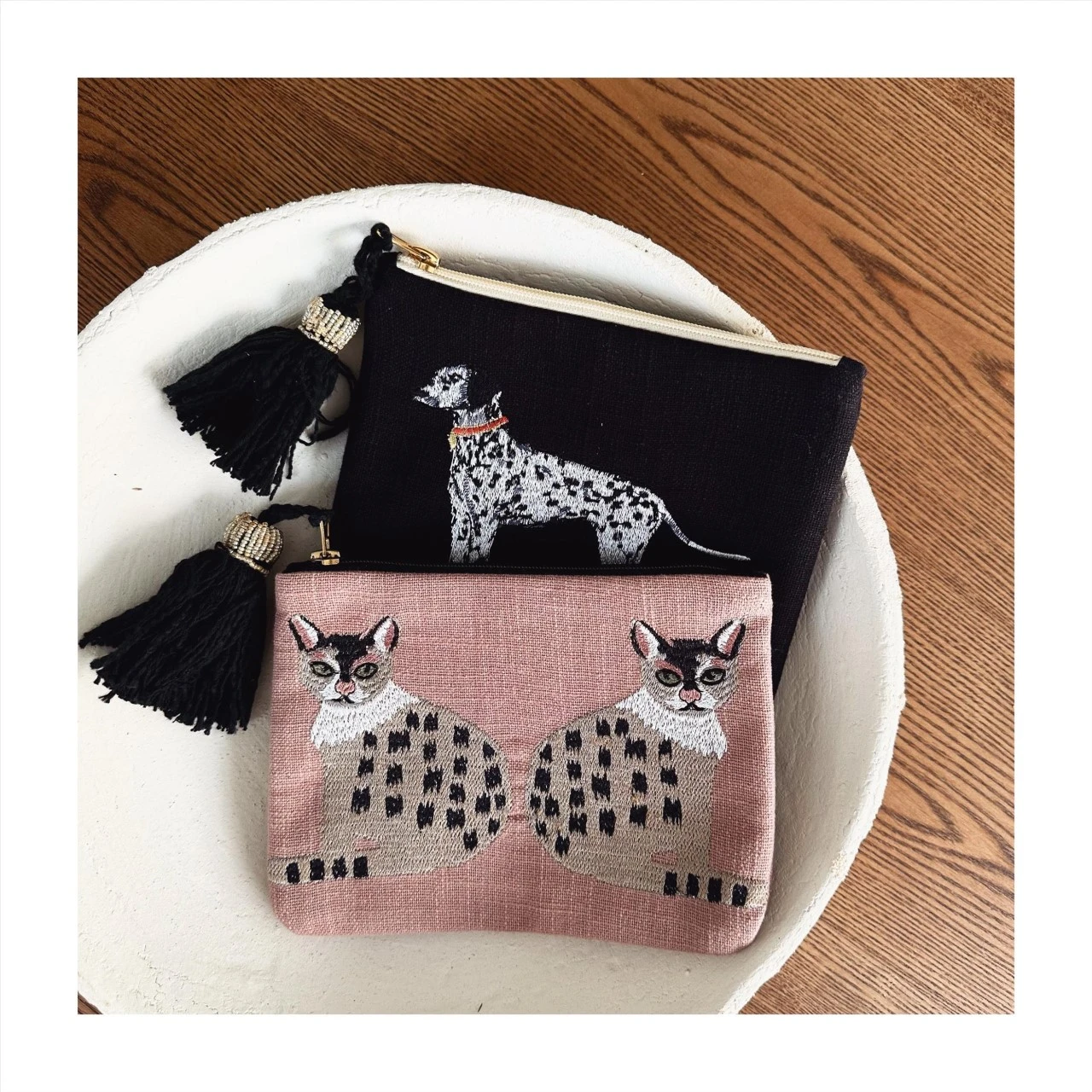手工刺繡萬用收納袋