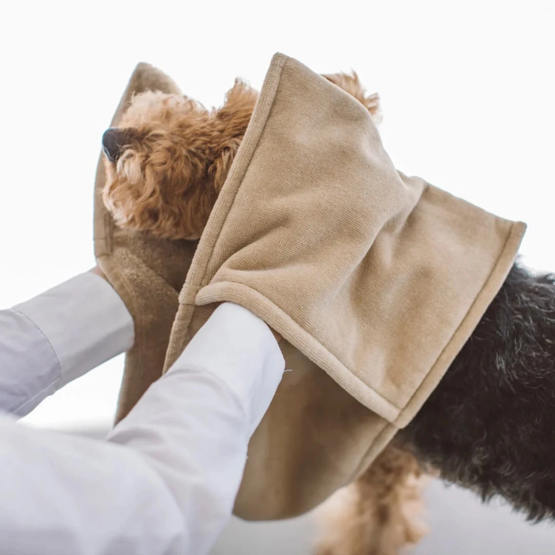 free stitch | Pet Grooming Mitten Towel 寵物手套毛巾
