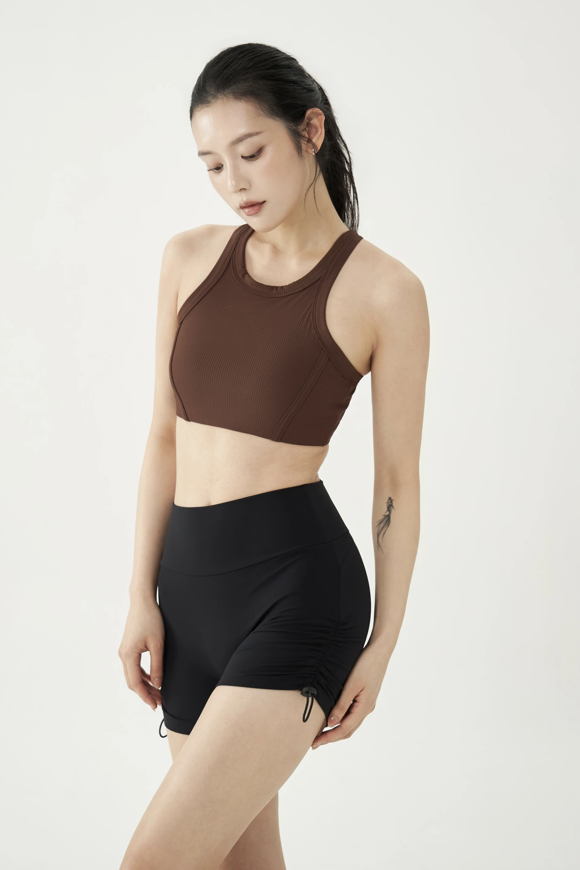 HOLD | 螺紋高包覆穩定短版Crop Top