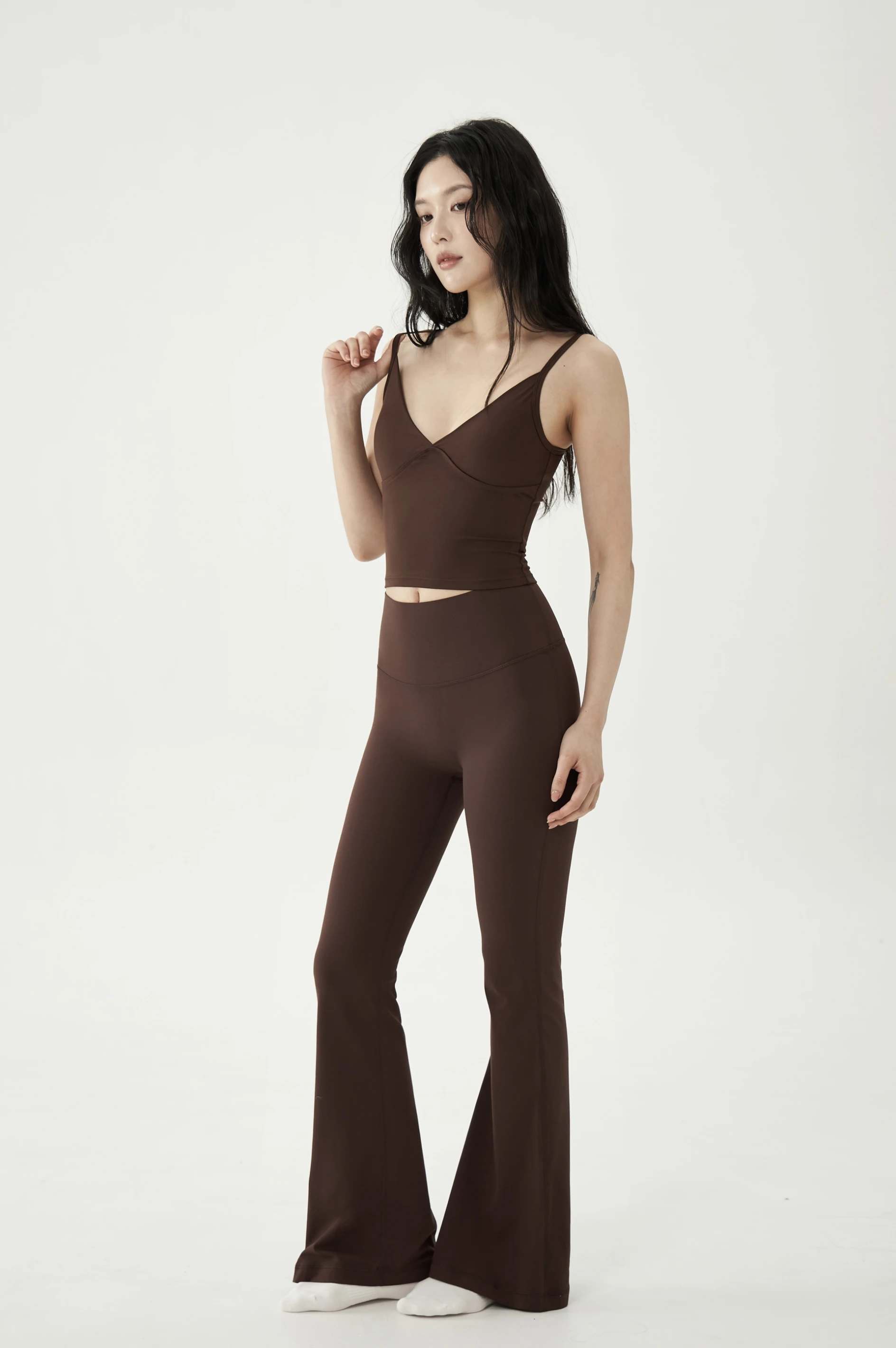 SIGNATURE | 完美比例裸感彈力Flared Leggings