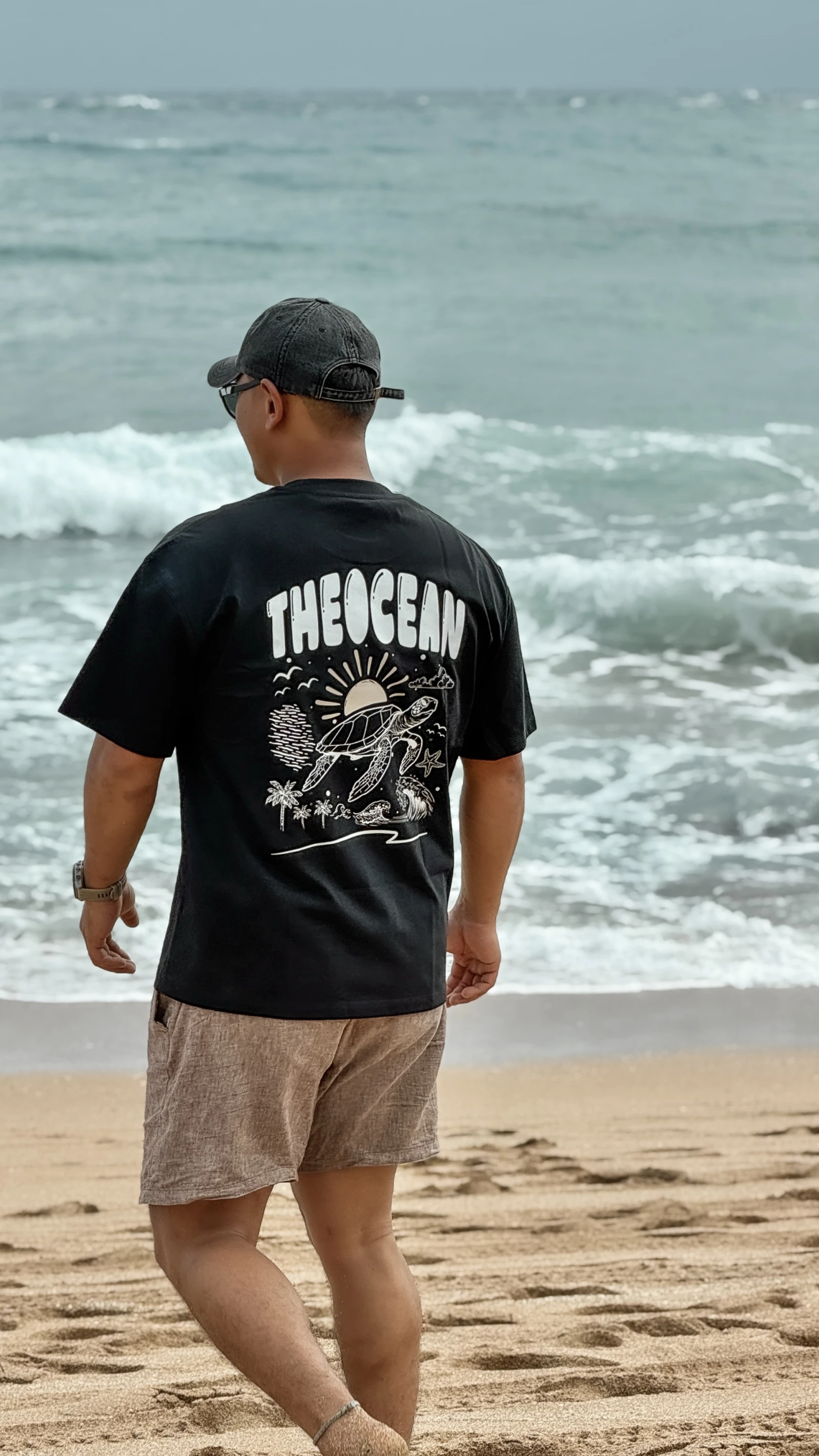 【Kai´wa】Ocean Soul ｜ 海龜復古印花 Oversize 落肩短 T