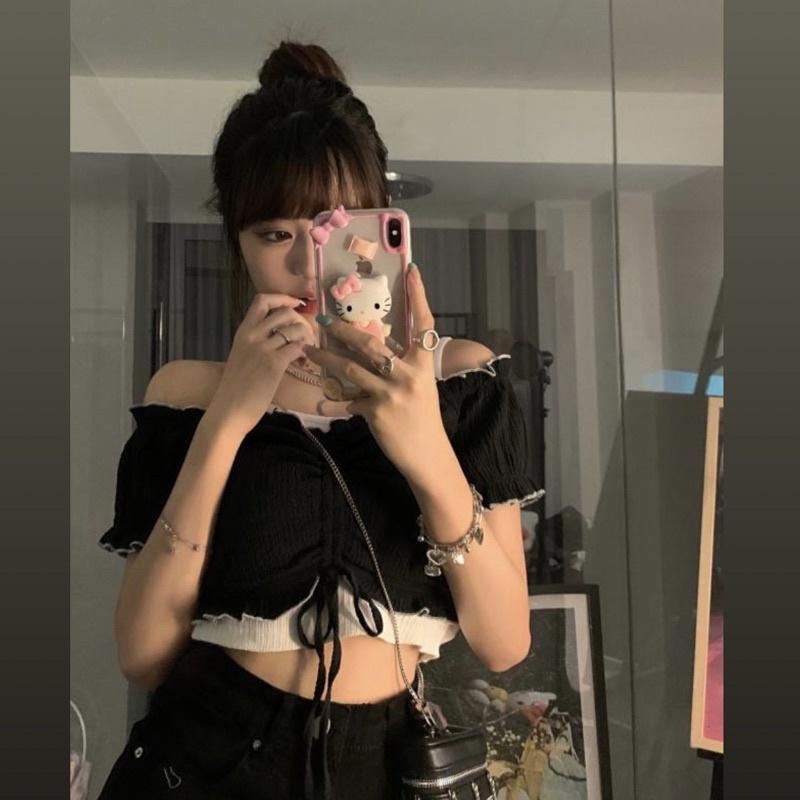 CU｜B58 日系層次穿搭👋褶皺設計可愛短上衣+掛脖小吊帶