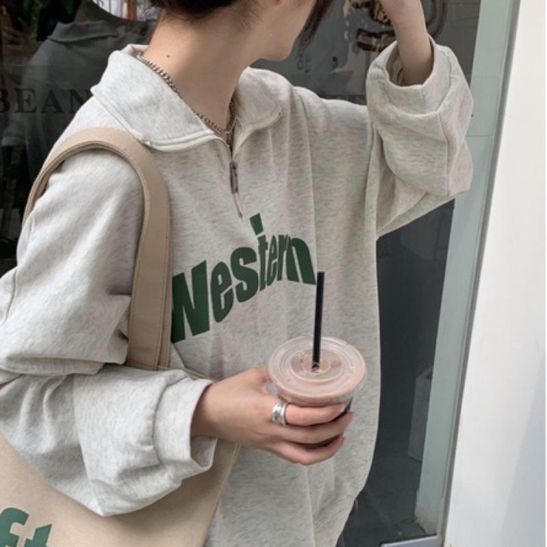 CU｜U04 CU🇰🇷現貨秒出🔥半拉鍊翻領淺灰衛衣～百搭美式休閒印花寬鬆長袖衛衣/長袖上衣/大學T