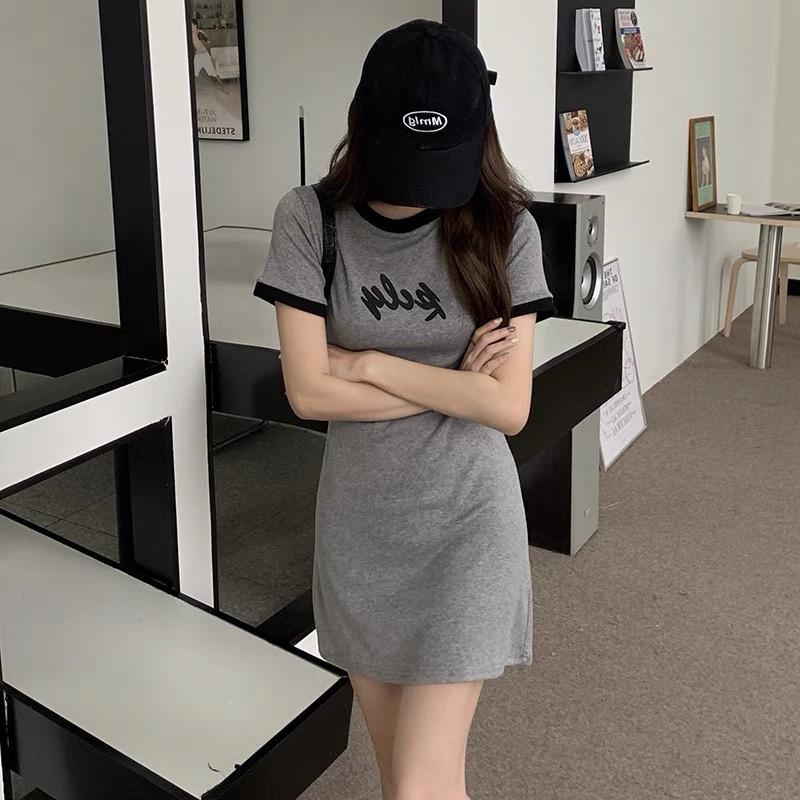 CU｜O29 撞色領連身裙🖤簡約修身顯瘦運動休閒素色包臀裙/短裙